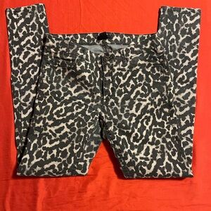 H&M Cheetah Print Patterned Jeans